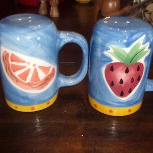 Salt pepper shakers stovetop blue fruit watermelon strawberry